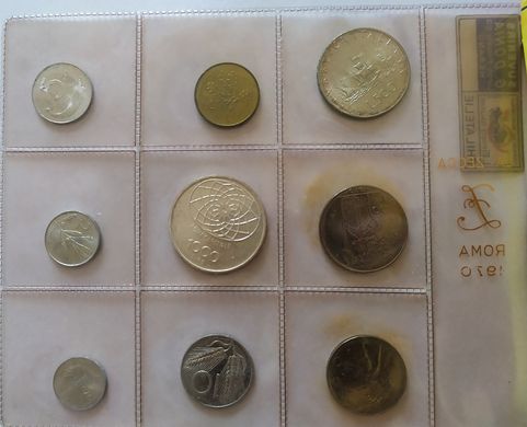 Італія - ​​набір 9 монет 1 2 5 10 20 50 100 ( 500 1000 срібло ) Lire 1970 - у запайці - XF