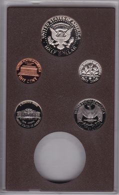 США - набір 5 монет 1 Dime 1 5 Cents 1/4 1/2 Dollar 1984 - S - у футлярі - UNC
