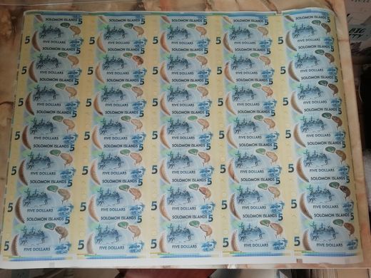 Соломонові Острови / Соломони - uncut sheet of 35 notes - 5 Dollars 2019 - тираж 100 шт. - UNC