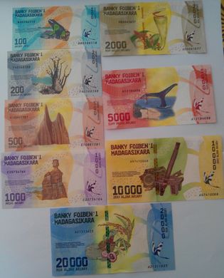 Мадагаскар - набір 8 банкнот 100 200 500 1000 2000 5000 10000 20000 Ariary 2017 - UNC