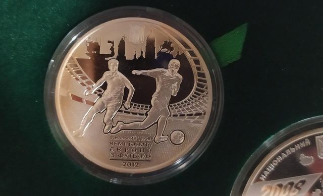 Украина - набір 5 монет x 10 20 Hryven 2011 - Фінальний турнір ЧЄ з футболу - серебро в коробочке с сертификатом - Proof / UNC