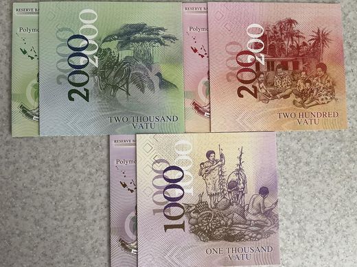 Vanuatu - set 3 banknotes 200 1000 2000 Vatu 2014 - P. 12, P. 13(1), P. 14(1) - Polymer in folder - handsigned - UNC