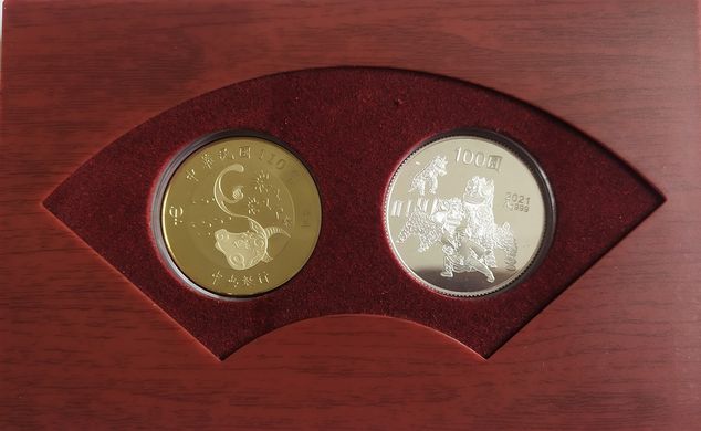 Тайвань - набор 2 монеты 10 + 100 Dollars 2021 - Год быка - 100 Dollars серебро - comm. - в футляре на магните с коробочкой - Proof